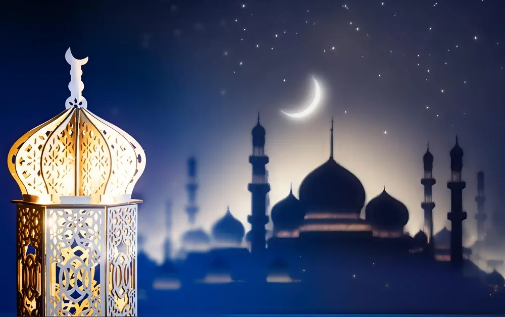 Ramadan-themed image showing a mosque and money for charity, symbolizing fasting and giving. Understand what's the difference between Eid and Ramadan in daily life and religious practices.